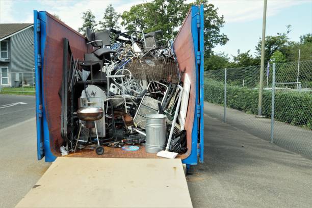 Best Trash Removal Near Me  in Harrisburg, IL
